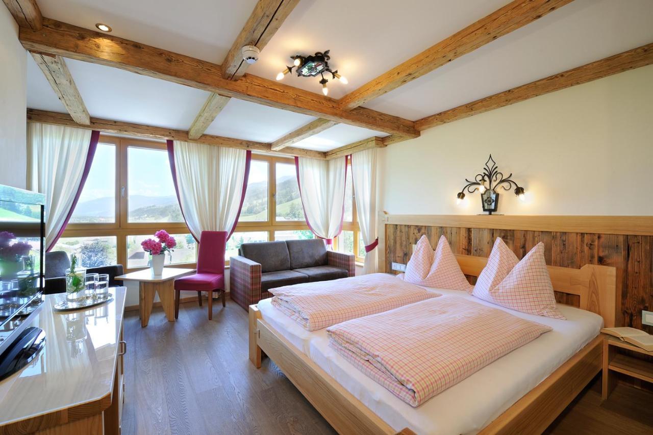 Hotel Herrschaftstaverne Haus im Ennstal Bagian luar foto