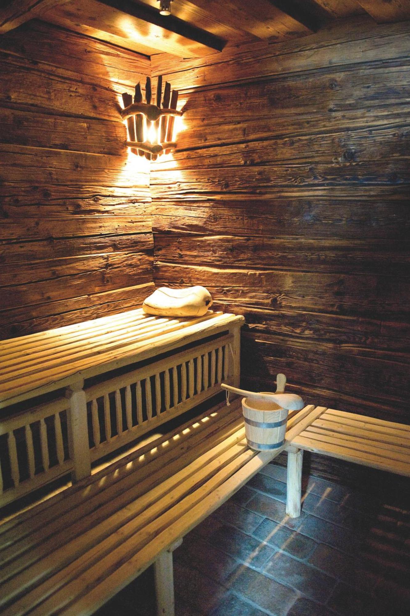 Hotel Herrschaftstaverne Haus im Ennstal Bagian luar foto