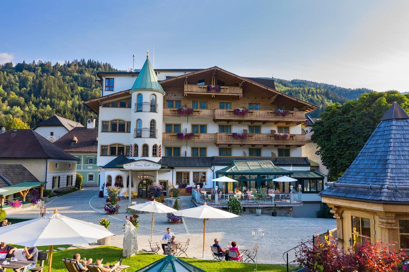 Hotel Herrschaftstaverne Haus im Ennstal Bagian luar foto